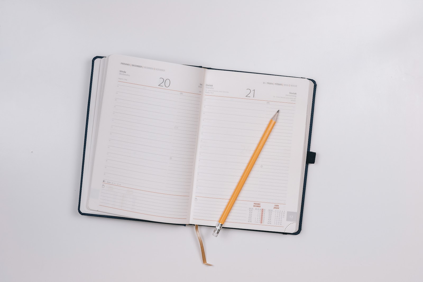 Diary management for dummies in December